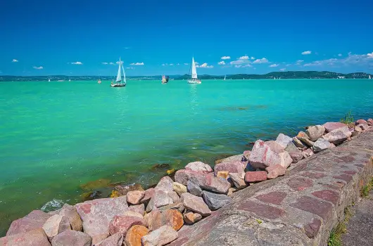 Happy Home - Augusztus 20. (min. 5 �j)