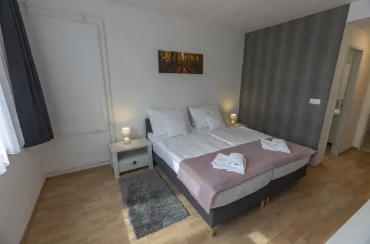 Harangtorony Sz�ll� - Augusztus 20. (min. 2 �j)