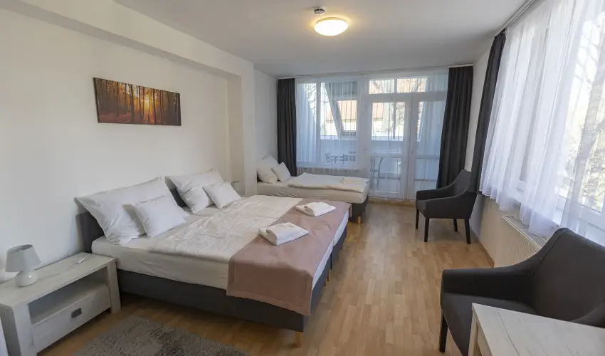 Harangtorony Sz�ll� K�szeg - Augusztus 20. (min. 2 �j)