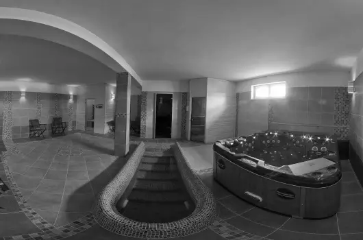 Aliz Villa - Augusztus 20. (min. 2 �j)