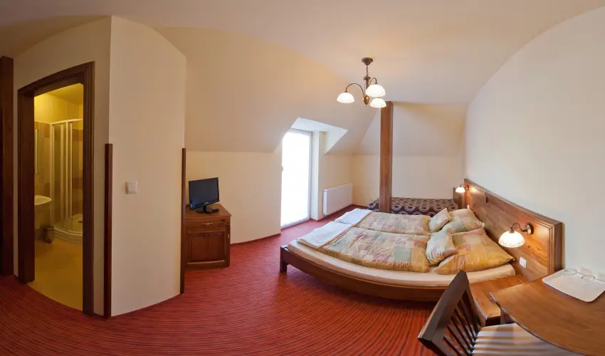 Aliz Villa Szilv�sv�rad - Augusztus 20. (min. 2 �j)