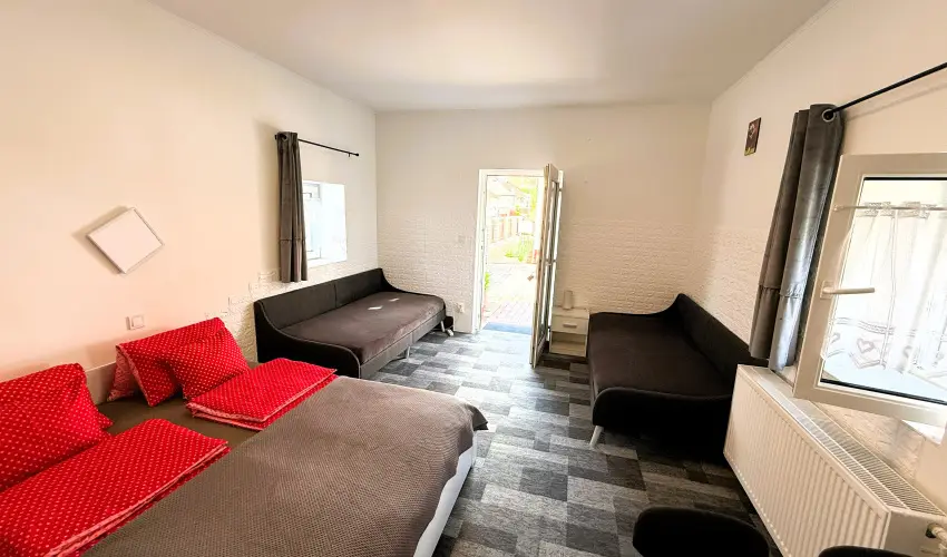 Harmony Vend�gh�z Egerszal�k - Augusztus 20.