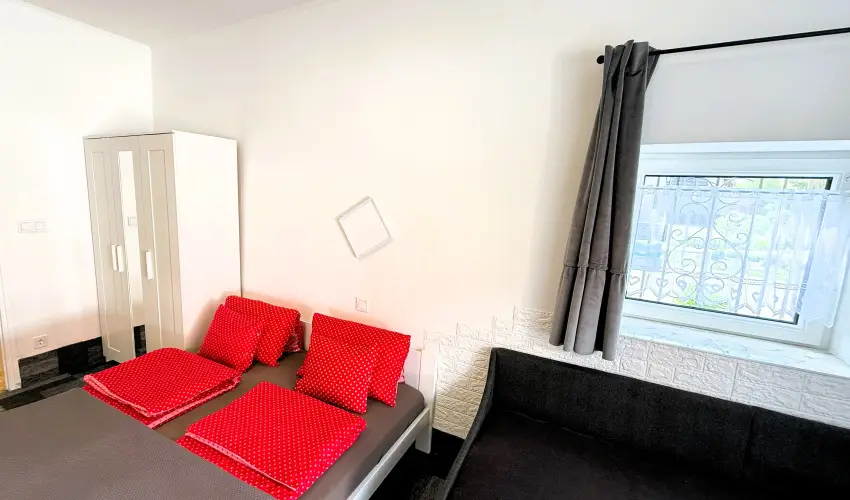 Harmony Vend�gh�z Egerszal�k - Augusztus 20.