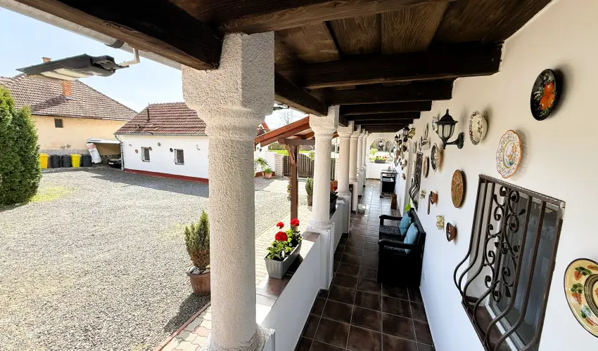 Harmony Vend�gh�z Egerszal�k - Augusztus 20.