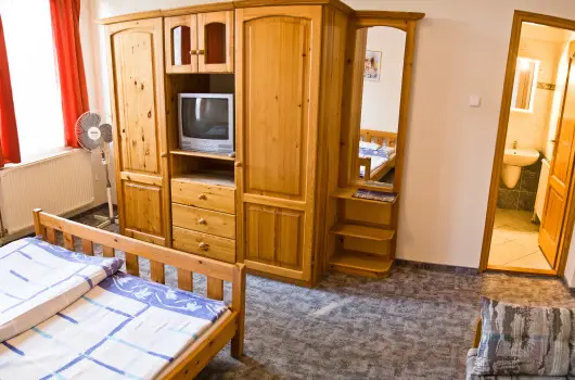 Hrs Therml Hotel - Augusztus 20. 