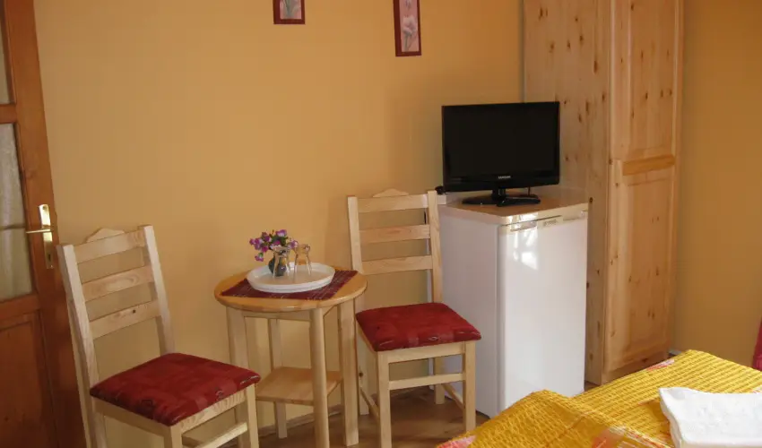 Hegyi Panzi Szilvsvrad - Augusztus 20. (min. 3 j)