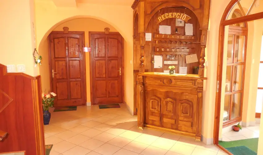 Hegyi Panzi Szilvsvrad - Augusztus 20. (min. 3 j)