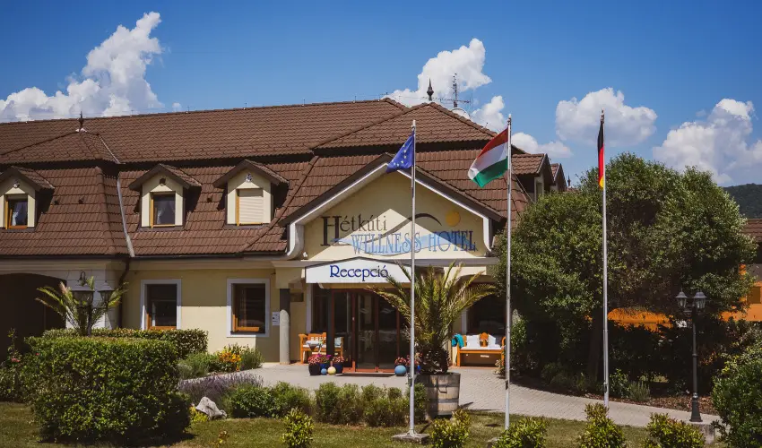 H�tk�ti Wellness Hotel & Lovaspark M�r - Augusztus 20.