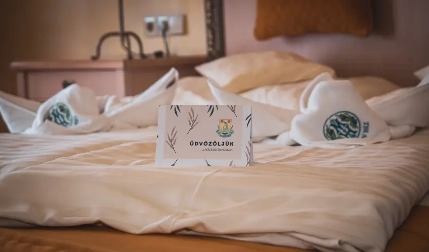 H�tk�ti Wellness Hotel & Lovaspark M�r - Augusztus 20.