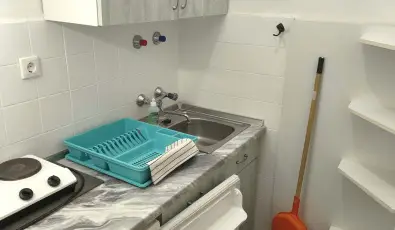 H�forr�s �d�l�- �s Lak�ssz�vetkezet Gyula