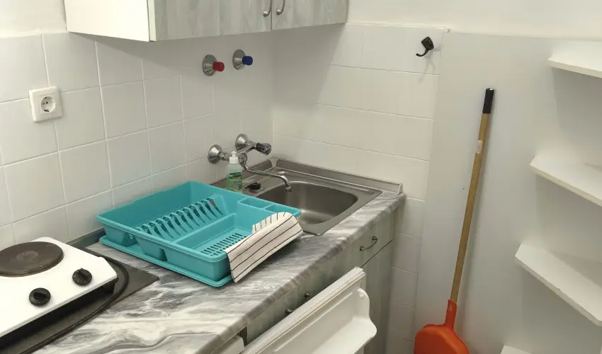 H�forr�s �d�l�- �s Lak�ssz�vetkezet Gyula - Augusztus 20. (min. 2 �j)