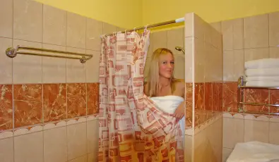 HoldLux Apartmanok S�rv�r