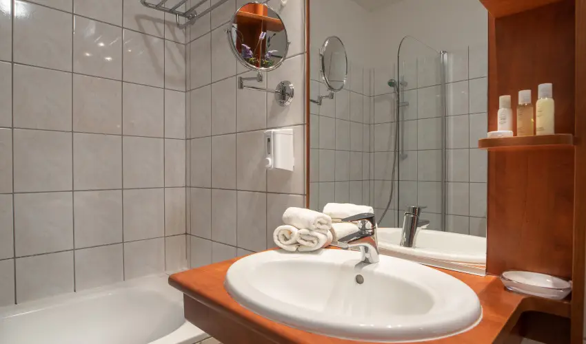 Holdvirg Hotel Srvr - Augusztus 20.