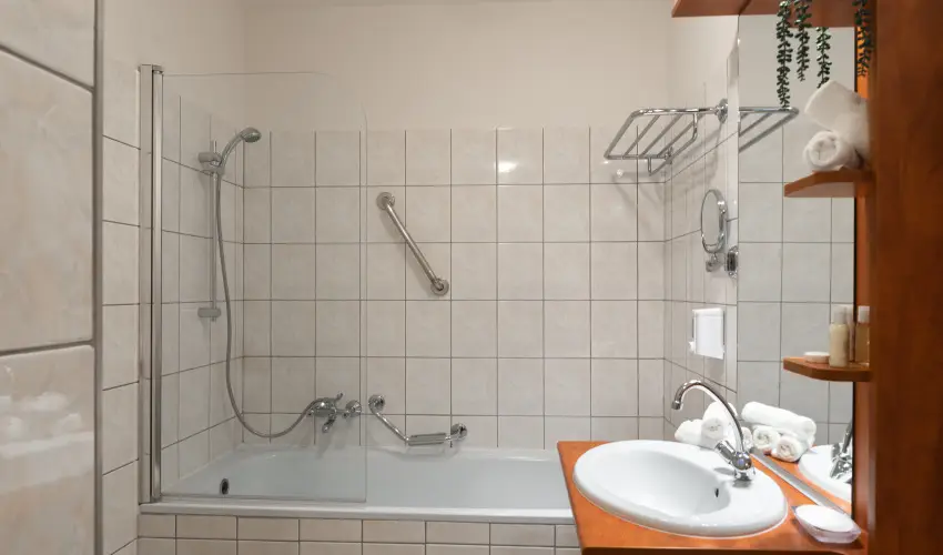 Holdvirg Hotel Srvr - Augusztus 20.