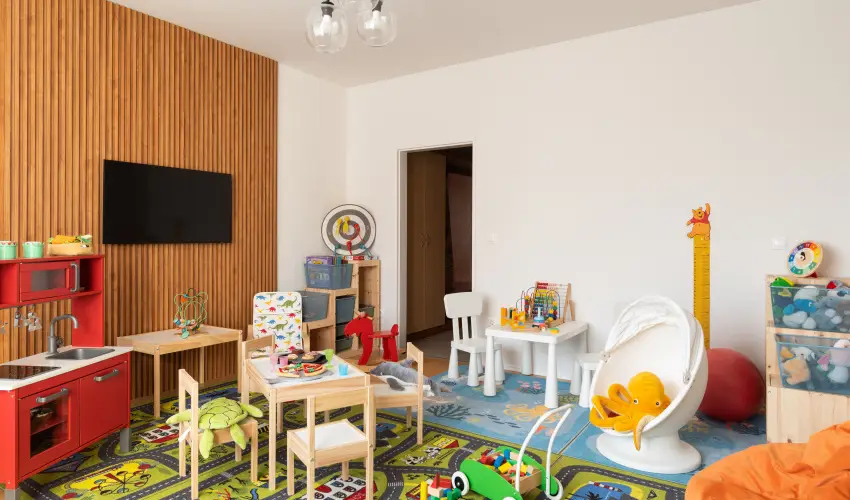 Holdvirg Hotel Srvr - Augusztus 20.