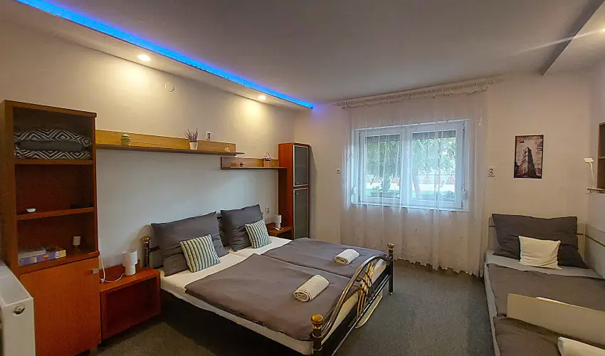 Holiday Apartman Mrahalom - Augusztus 20.