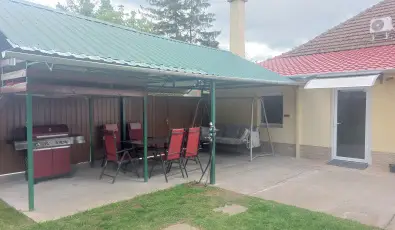 Holiday Apartman M�rahalom