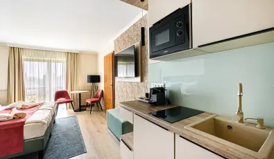 Holiday Club Apartman Hotel H�v�z H�v�z