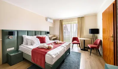 Holiday Club Apartman Hotel H�v�z H�v�z