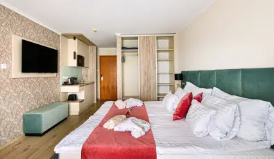 Holiday Club Apartman Hotel H�v�z H�v�z