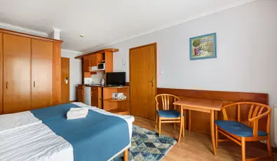 Holiday Club Apartman Hotel H�v�z H�v�z