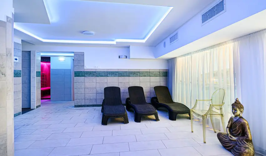 Holiday Club Apartman Hotel H�v�z H�v�z - Augusztus 20. (min. 2 �j)
