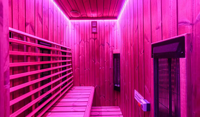 Holiday Club Apartman Hotel H�v�z H�v�z - Augusztus 20. (min. 2 �j)