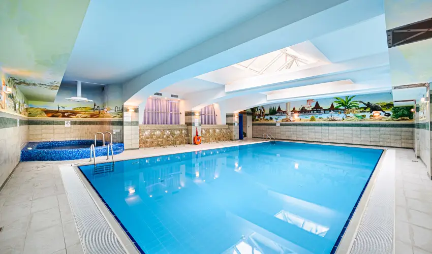 Holiday Club Apartman Hotel H�v�z H�v�z - Augusztus 20. (min. 2 �j)