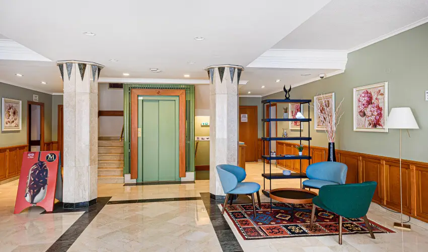 Holiday Club Apartman Hotel H�v�z H�v�z - Augusztus 20. (min. 2 �j)