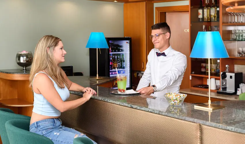 Holiday Club Apartman Hotel H�v�z H�v�z - Augusztus 20. (min. 2 �j)