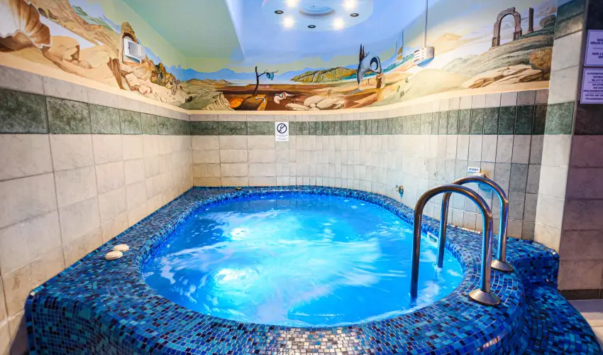 Holiday Club Apartman Hotel H�v�z H�v�z - Augusztus 20. (min. 2 �j)