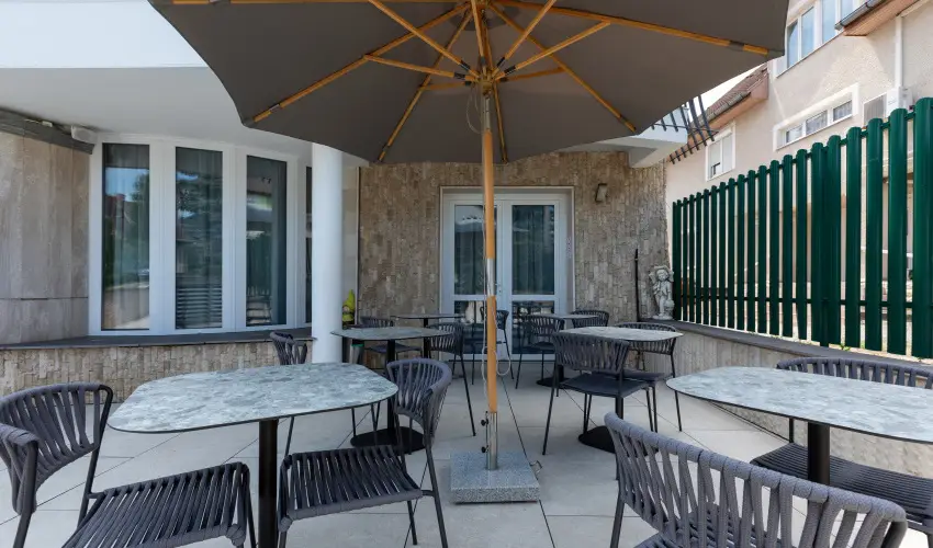 Holiday Club Apartman Hotel H�v�z H�v�z - Augusztus 20. (min. 2 �j)