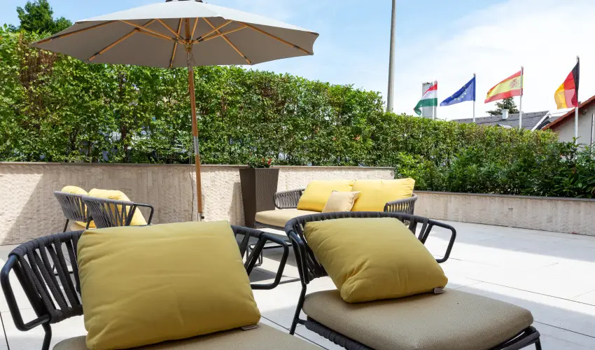 Holiday Club Apartman Hotel H�v�z H�v�z - Augusztus 20. (min. 2 �j)