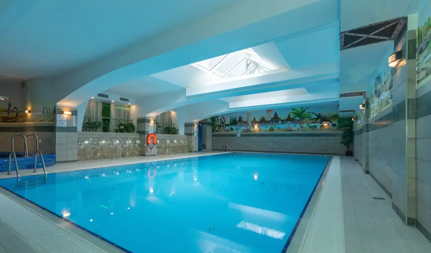 Holiday Club Apartman Hotel H�v�z H�v�z - Augusztus 20. (min. 2 �j)