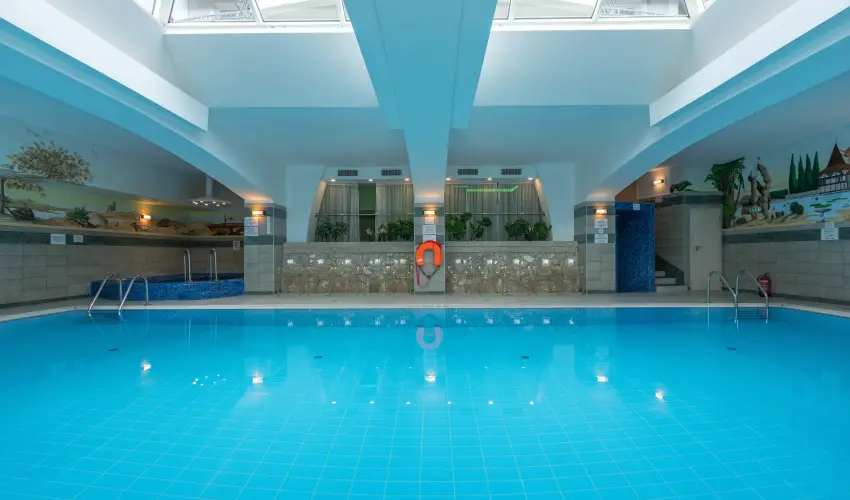 Holiday Club Apartman Hotel H�v�z H�v�z - Augusztus 20. (min. 2 �j)