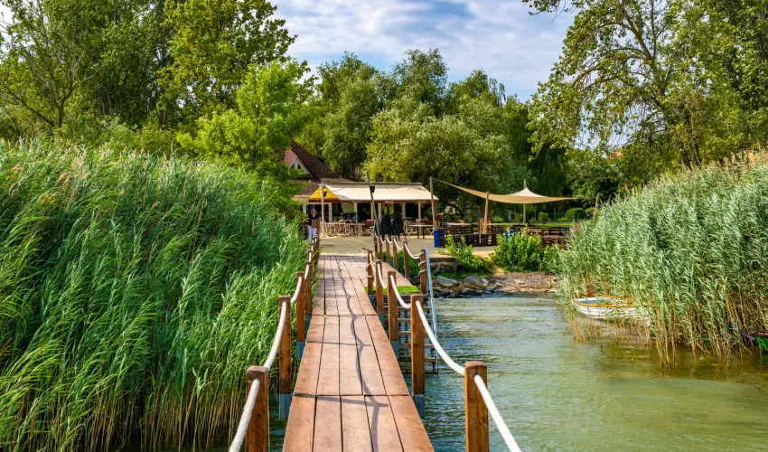 Holiday Resorts Balatonszrsz - Augusztus 20. (min. 2 j)