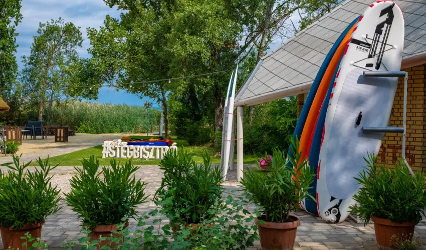 Holiday Resorts Balatonszrsz - Augusztus 20. (min. 2 j)