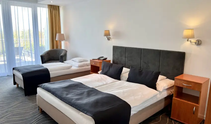 Holiday Resorts Balatonszrsz - Augusztus 20. (min. 2 j)