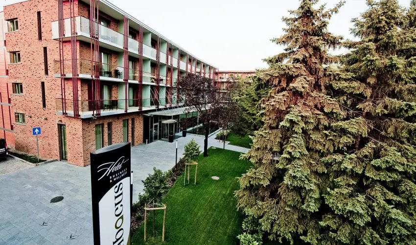 Abacus Business & Wellness Hotel Herceghalom - Augusztus 20.