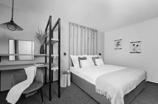 Hotel Arbor�tum - Augusztus 20. (min. 2 �j)