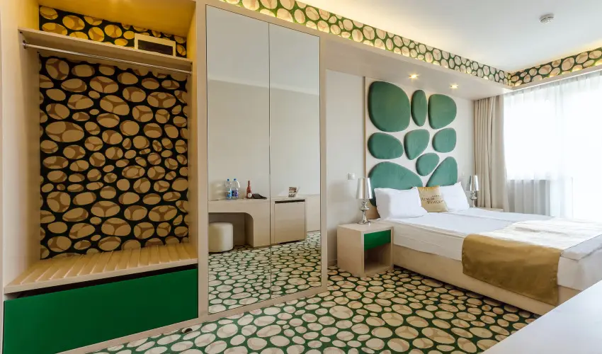 Hotel Aurum Family Hajdszoboszl - Augusztus 20. (min. 3 j)