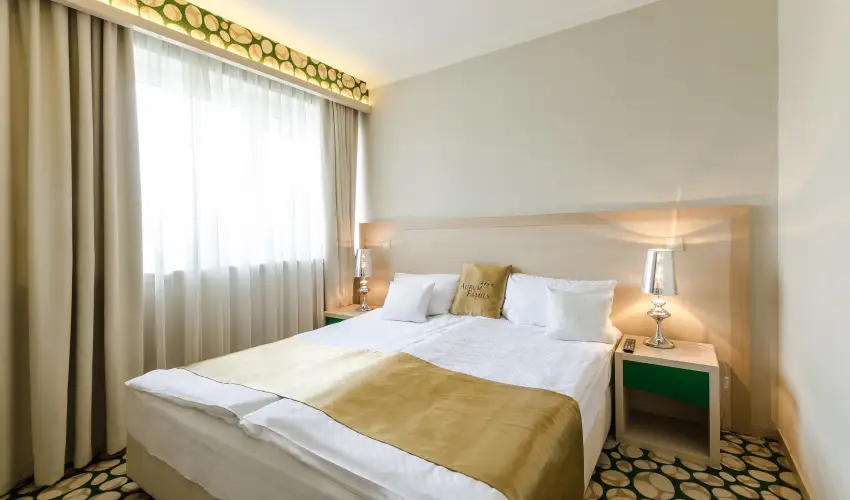 Hotel Aurum Family Hajdszoboszl - Augusztus 20. (min. 3 j)