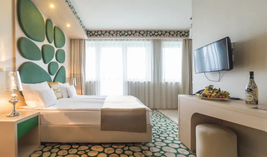 Hotel Aurum Family Hajdszoboszl - Augusztus 20. (min. 3 j)