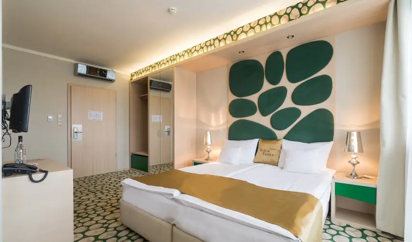 Hotel Aurum Family Hajdszoboszl - Augusztus 20. (min. 3 j)