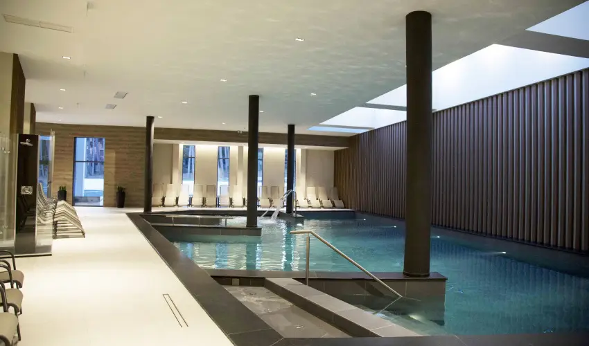 Avar Hotel M�traf�red - Augusztus 20.