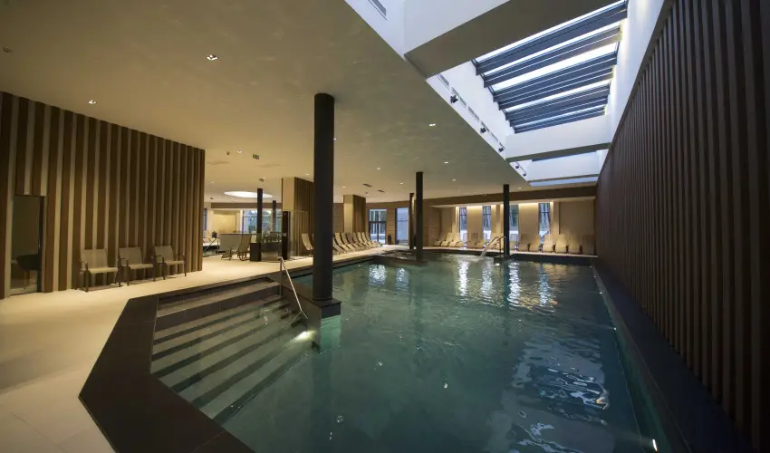 Avar Hotel M�traf�red - Augusztus 20.