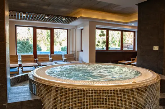 Hotel Bassiana - Augusztus 20. (min. 3 j)