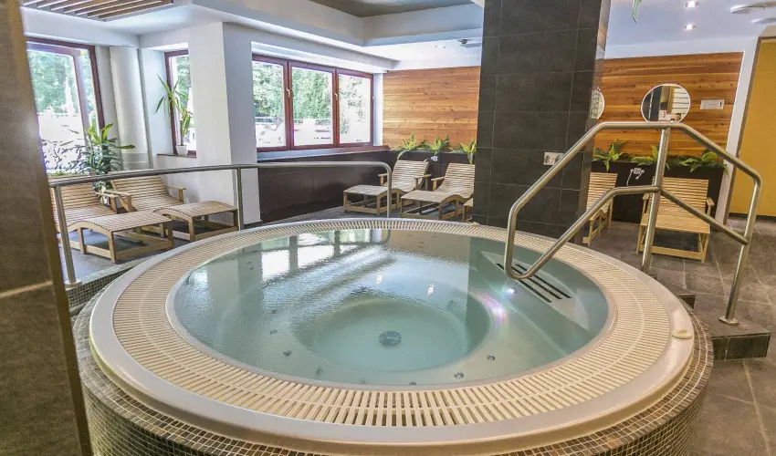 Hotel Bassiana Srvr - Augusztus 20. (min. 3 j)