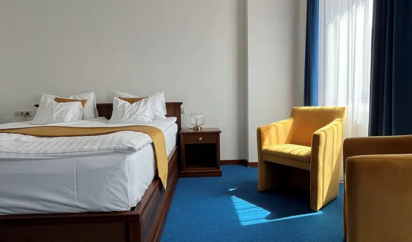 Hotel Bassiana Srvr - Augusztus 20. (min. 3 j)