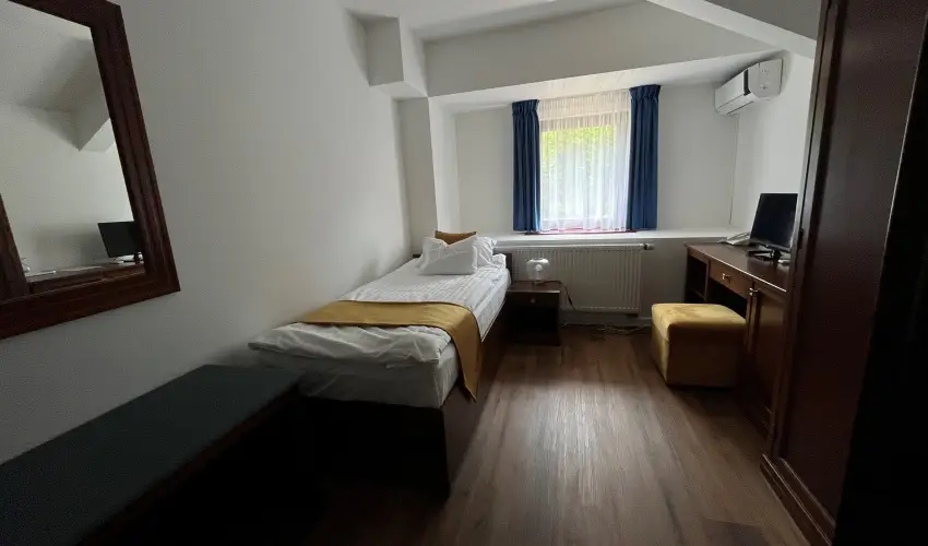 Hotel Bassiana Srvr - Augusztus 20. (min. 3 j)